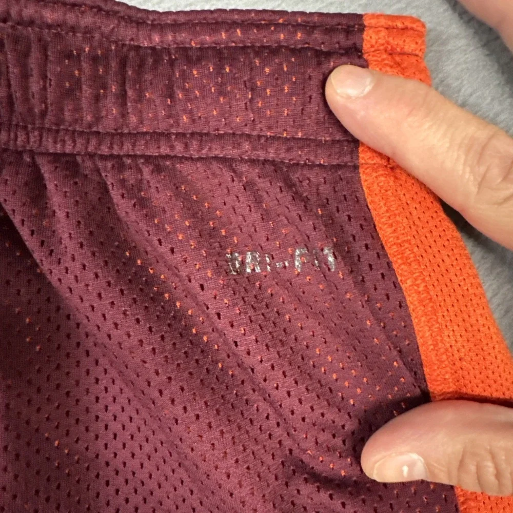 Nike Basketball Shorts Mens Medium Maroon Virginia Tech Dri Fit Relaxed Stretch
